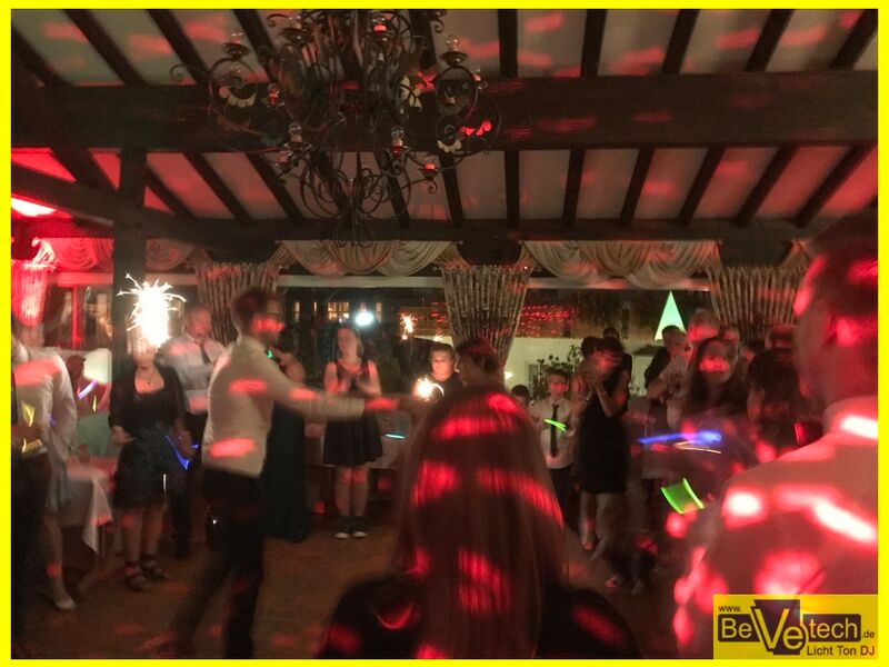 2017-09-01_Hochzeitsfeier_Hotel_Zum_Stein_in_Kirchen_06.JPG