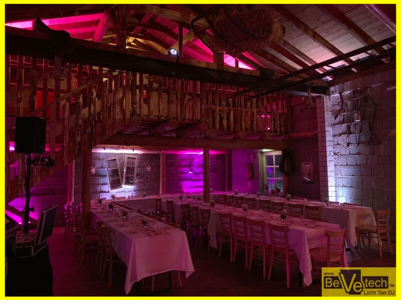 2019-10-31_Hochzeit_Anteks Scheune_Olpe_Sondern_26.JPG
