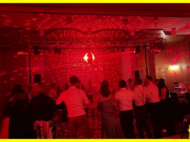 2023-05-20_Hochzeit_HDW_Haus_der_Siegerländer_Wirtschaft_Siegen_007.jpg