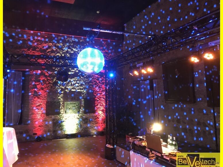 2017-12-30_60_Geburtstag_Godesburg_Bonn_02.jpg