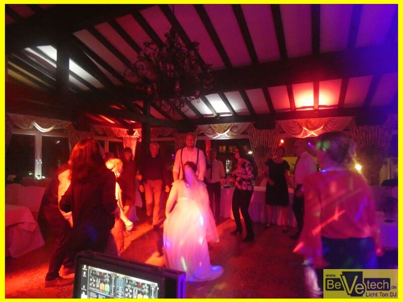 2019-10-05_Hochzeit_Hotel zum weißen Stein__Kirchen_Katzenbach_16.JPG