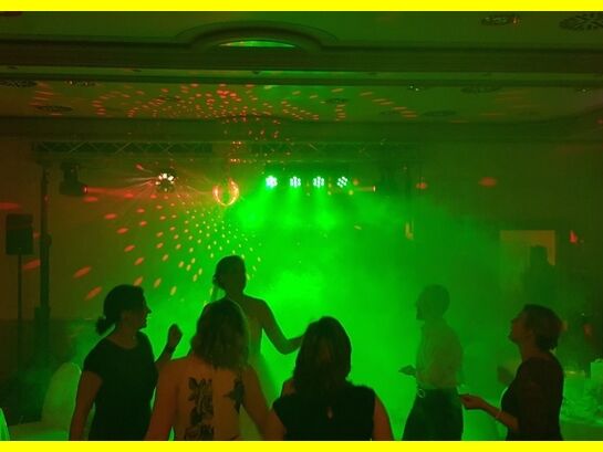 2020-10-10_Hochzeit_Landhotel Sangermann_Olpe_10.JPG