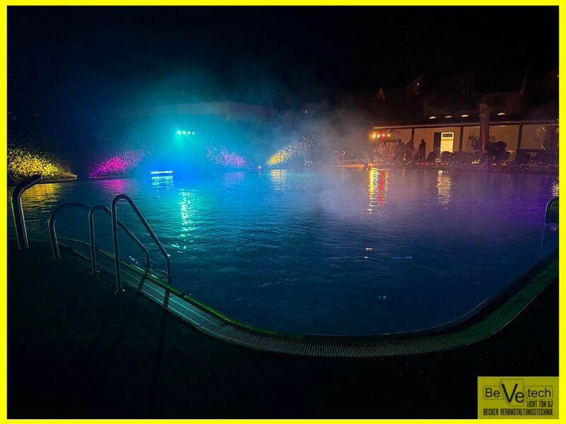 2026-07-25_Nachtschwimmen_Freibad_TuS_Hilchenbach_013.JPEG