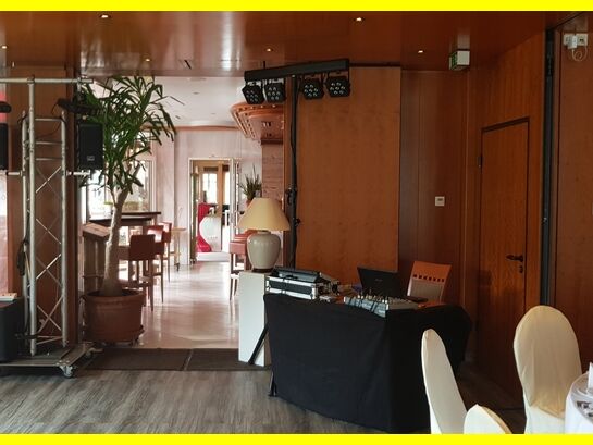 2018-06-09_Hochzeitsfeier_Hotel_zur_Altstadt_Freudenberg_02.jpg