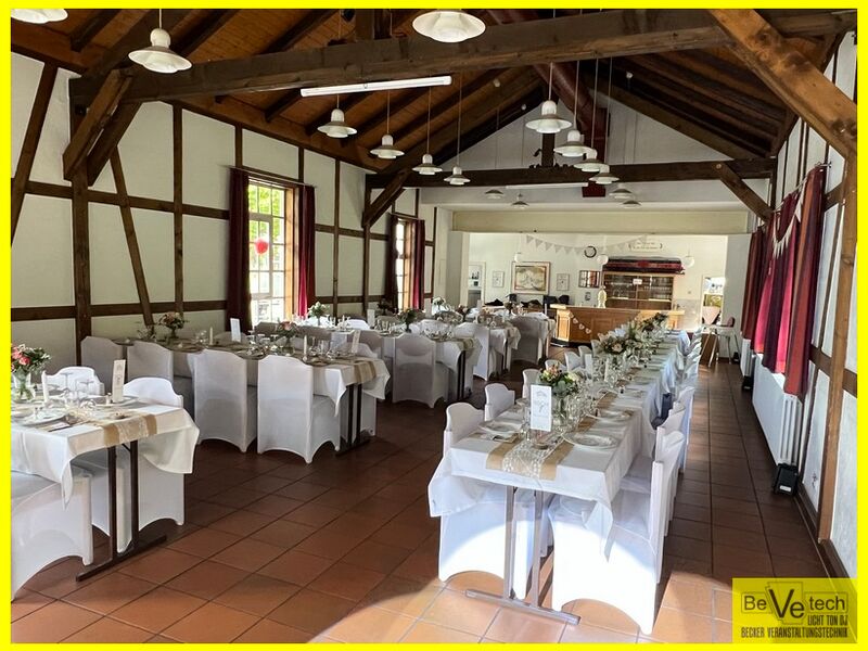 2023-08-05 Hochzeit_Alter Bahnhof_Deuz_Netphen_002.JPEG