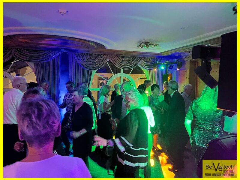 2024-12-31_Silvesterparty_Romantik_Landhotel_Doerr_Bad Laasphe_010.JPG