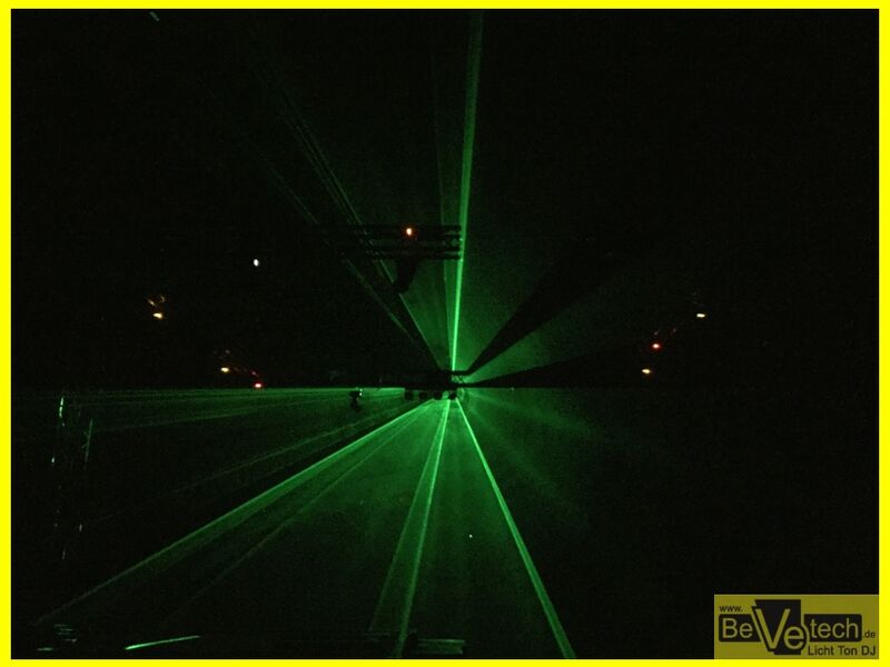 10.09.2016_90er_Party_in_Dresden 13.JPG