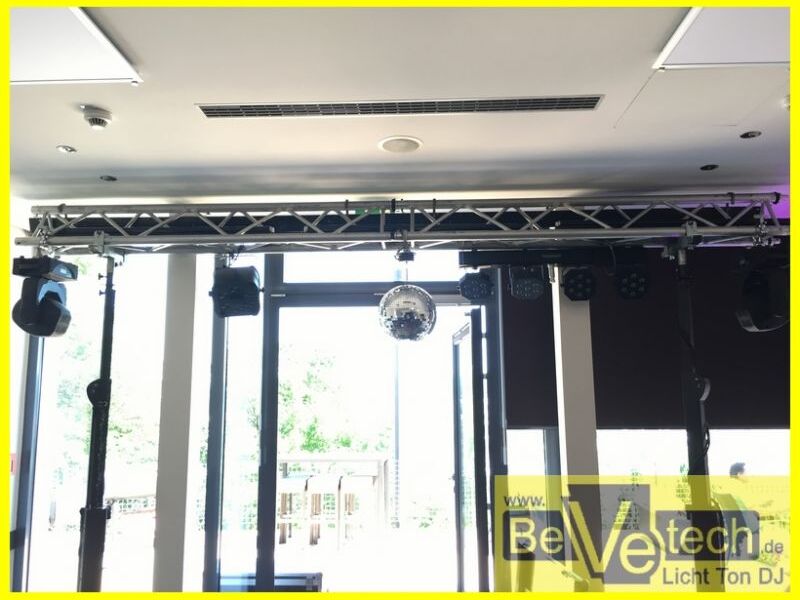 HZ_am_06.06.15_Berghotel_Johanneshoehe01.JPG