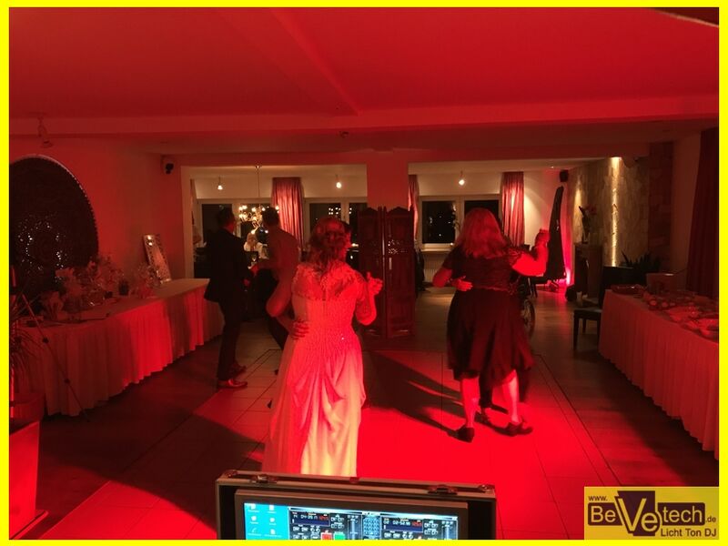 2017-08-11_Hochzeit_im_Restaurant_Morgenroethe_in_Siegen_09.JPG