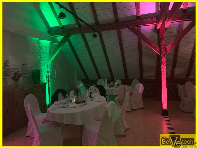 2019-06-29_Hochzeit_Remise_Wasserburg-Hainchen_Netphen_10.JPG