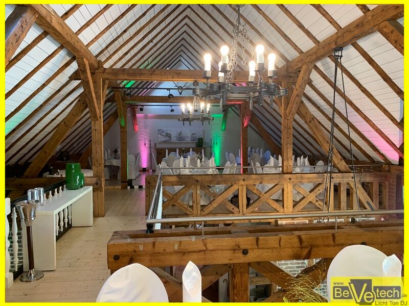 2019-06-29_Hochzeit_Remise_Wasserburg-Hainchen_Netphen_2.JPG