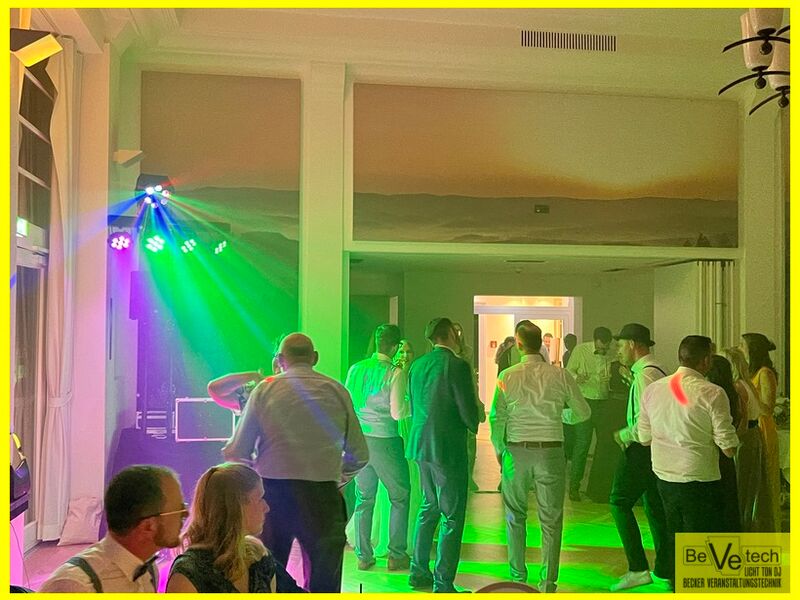 2023-06-03_Hochzeit_Hohe_Bracht_Lennestadt_010.jpg