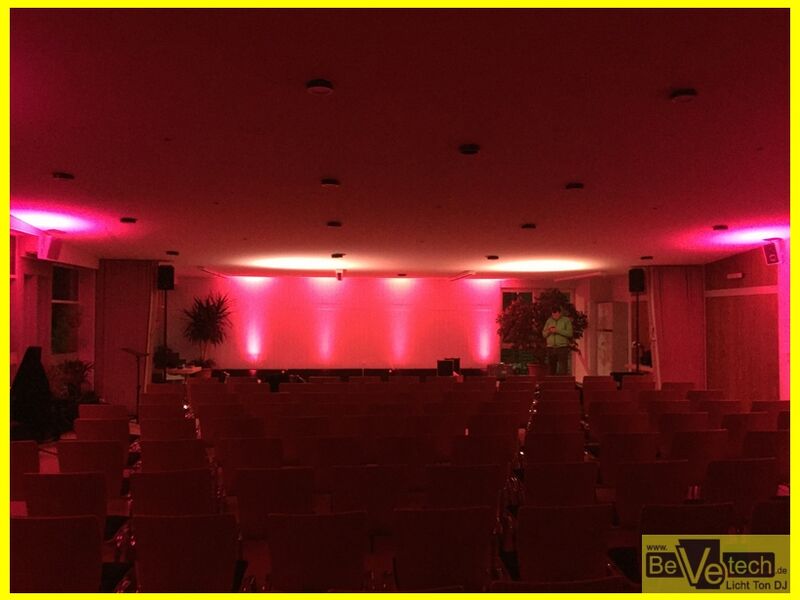 2016-01-23_Konzert_Die_Neujahrsshow_im_Gemeindehaus_Buschhuetten01.JPG