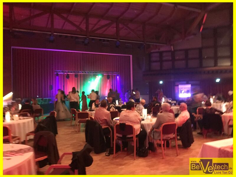 2017-09-02_Hochzeit_in_der_Stadthalle_in_Betzdorf_001.JPG