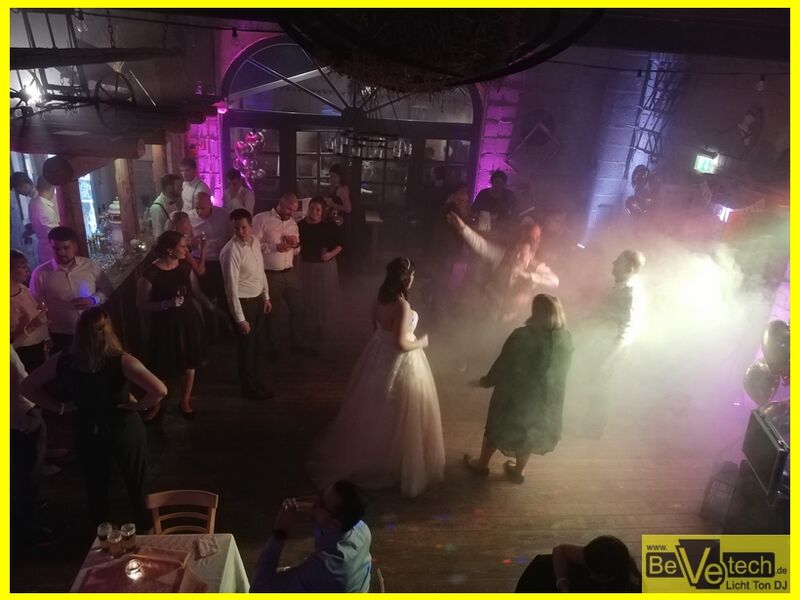 2019-10-31_Hochzeit_Anteks Scheune_Olpe_Sondern_18.jpg