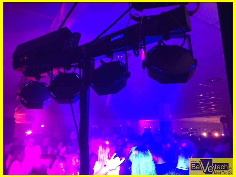 2018-03-31_Dicke_Eier_Party_Fortunaheim_Freudenberg_11.JPG
