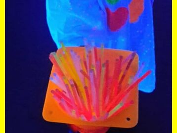 Schwarzlicht_UV_Blacklight_01.jpg