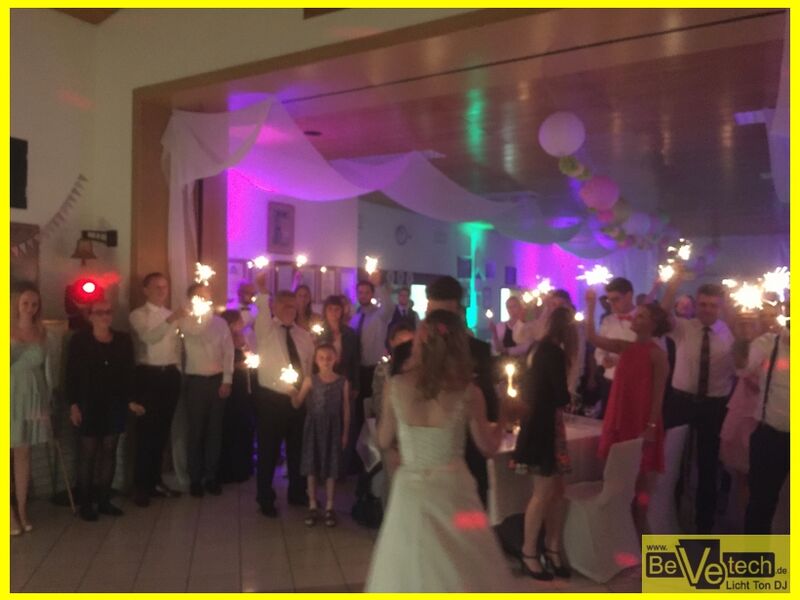 2017-06-17_Hochzeit_Saengerheim_Oberheuslingen_Freudenberg_003.JPG