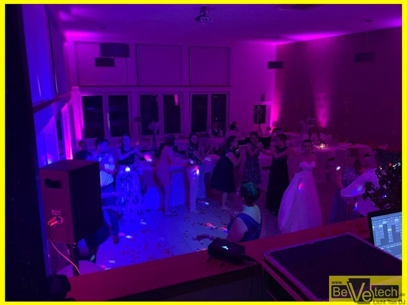 2019_08_17_Hochzeit_Gästehaus_Wilgersdorf_in_Wilgersdorf-Wilnsdorf_09.JPG