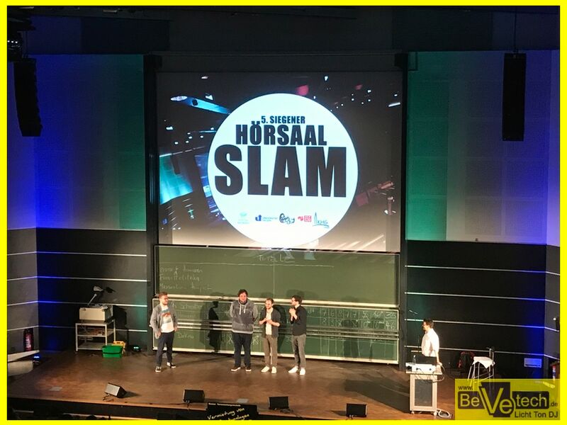 2017-05-16_5._Hoersaal_Slam_im_Audimax_am_Haardter_Berg_an_der_Uni_in_Siegen_09.JPG