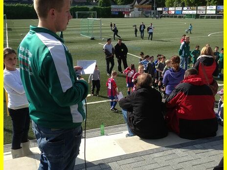 Jugendtunier_am_Gruen_Weiss_Siegen_Sportplatz_am_30.05.2013_014.JPG