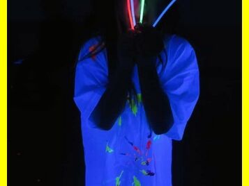 Schwarzlicht_UV_Blacklight_06.jpg