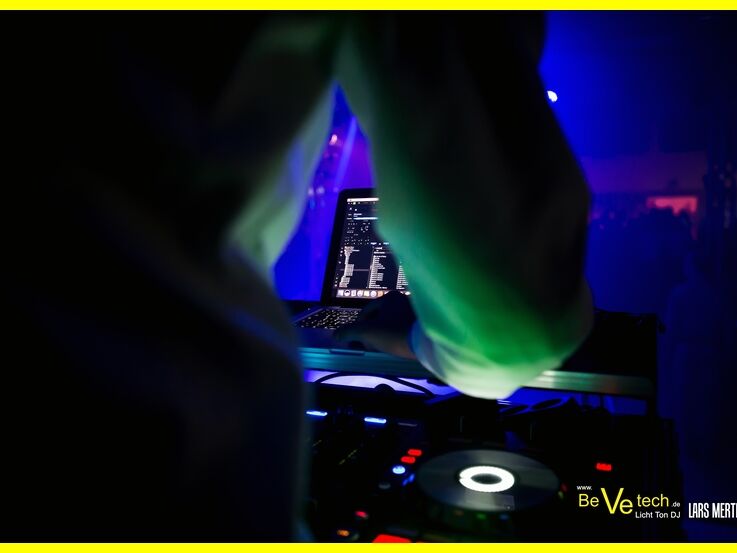 2019-03-23_NGV_Netpher_Partynacht_in_der_Georg-Heimann-Halle_17.jpg