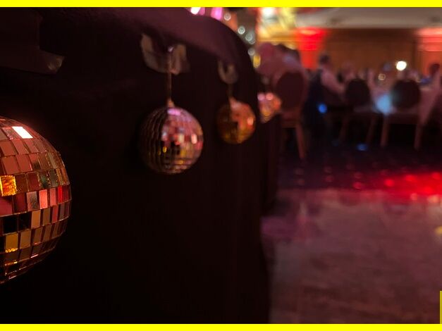 2024-12-31_Silvesterparty_Romantik_Landhotel_Doerr_Bad Laasphe_005.JPEG