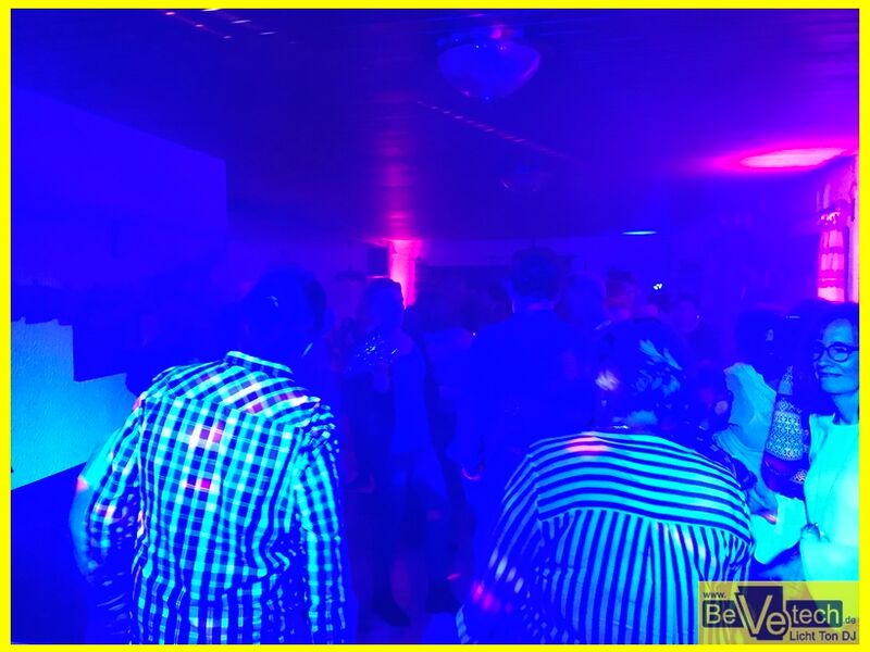 2017-11-04_50.Geburtstag_in_der_SGV-Huette_in_Kreuztal_Ferndorf_08.JPG