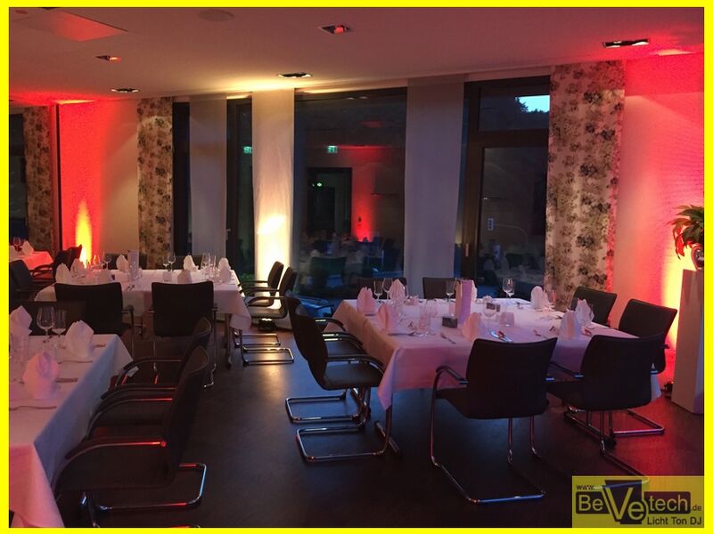 Hochzeit_am_04.07.15_im_Restaurant_Johanneshoehe_in_Siegen38.JPG