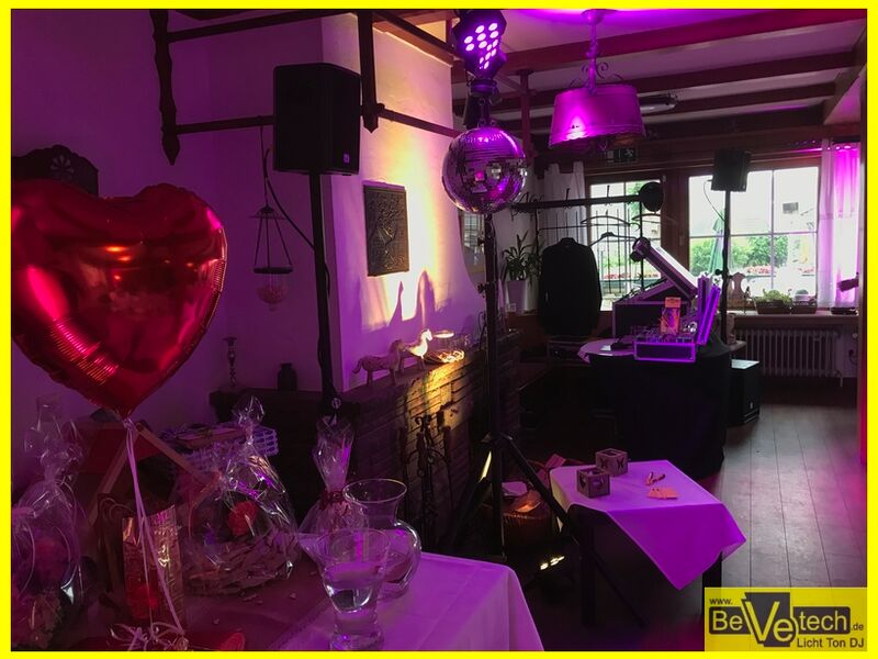 2017-07-01_Hochzeit_im_Hotel_Restaurant_Ponyhof_Knotte_in_Wiehl_10.JPG