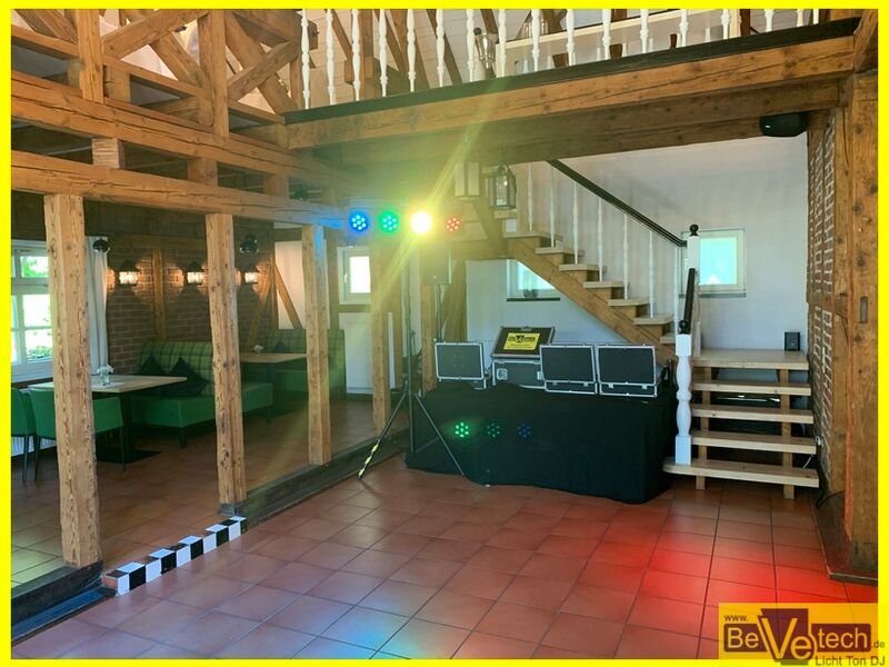 2019-06-29_Hochzeit_Remise_Wasserburg-Hainchen_Netphen_6.JPG
