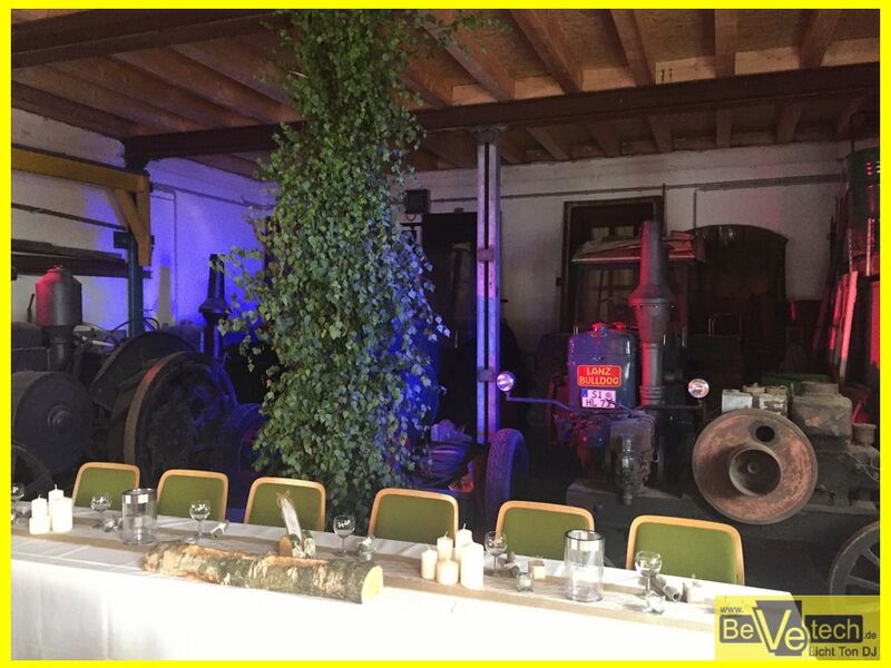 2017-05-24 Hochzeit Privathalle-Werkstatt in Freudenberg-Alchen 018.JPG