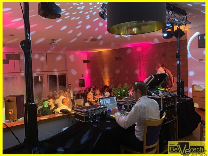 2019_08_17_Hochzeit_Gästehaus_Wilgersdorf_in_Wilgersdorf-Wilnsdorf_04.JPG