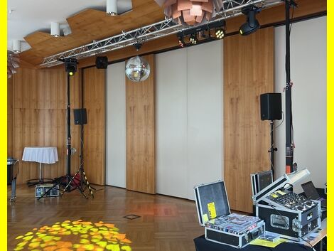2023-05-20_Hochzeit_HDW_Haus_der_Siegerländer_Wirtschaft_Siegen_001.jpg