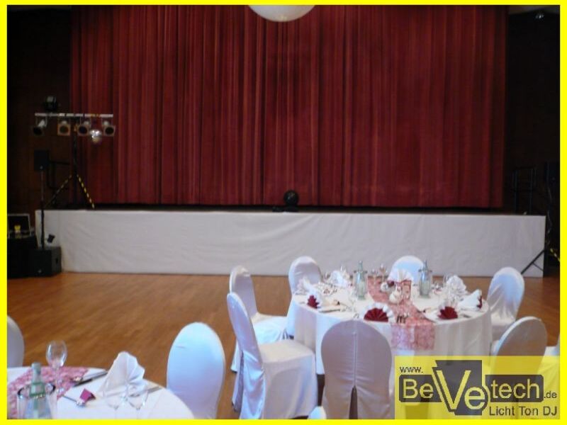 Hochzeit_am_06.06.2014_in_der_Bismarckhalle_in_Weidenau01.jpg