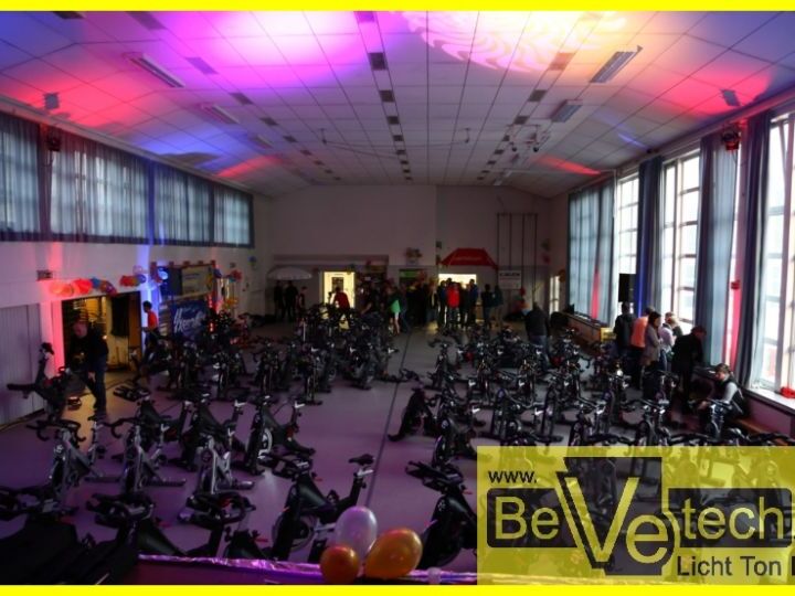Indoor_Cycling_Salchendorf04.jpg